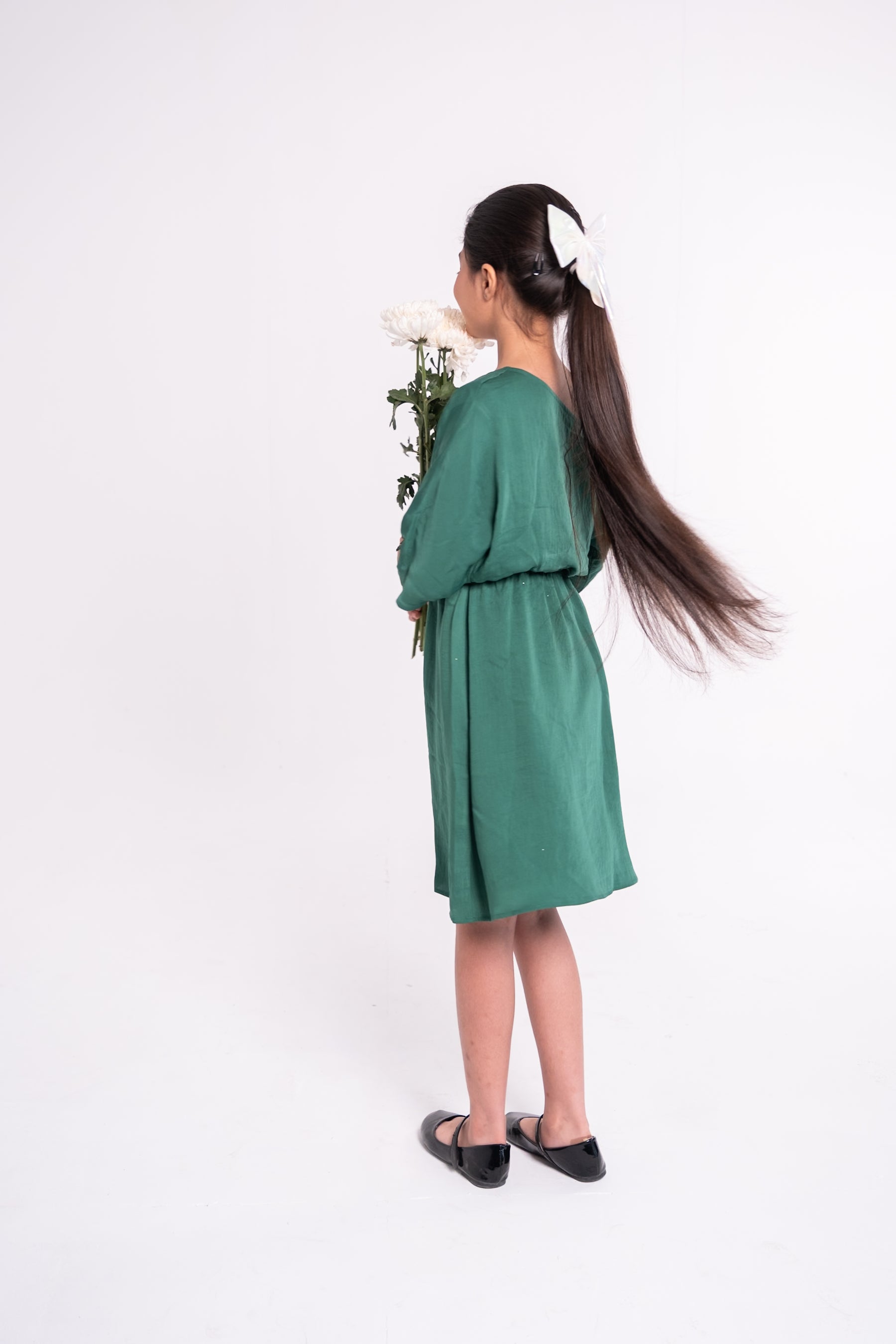 Emerald Off-Shoulder Dress – Satin Green