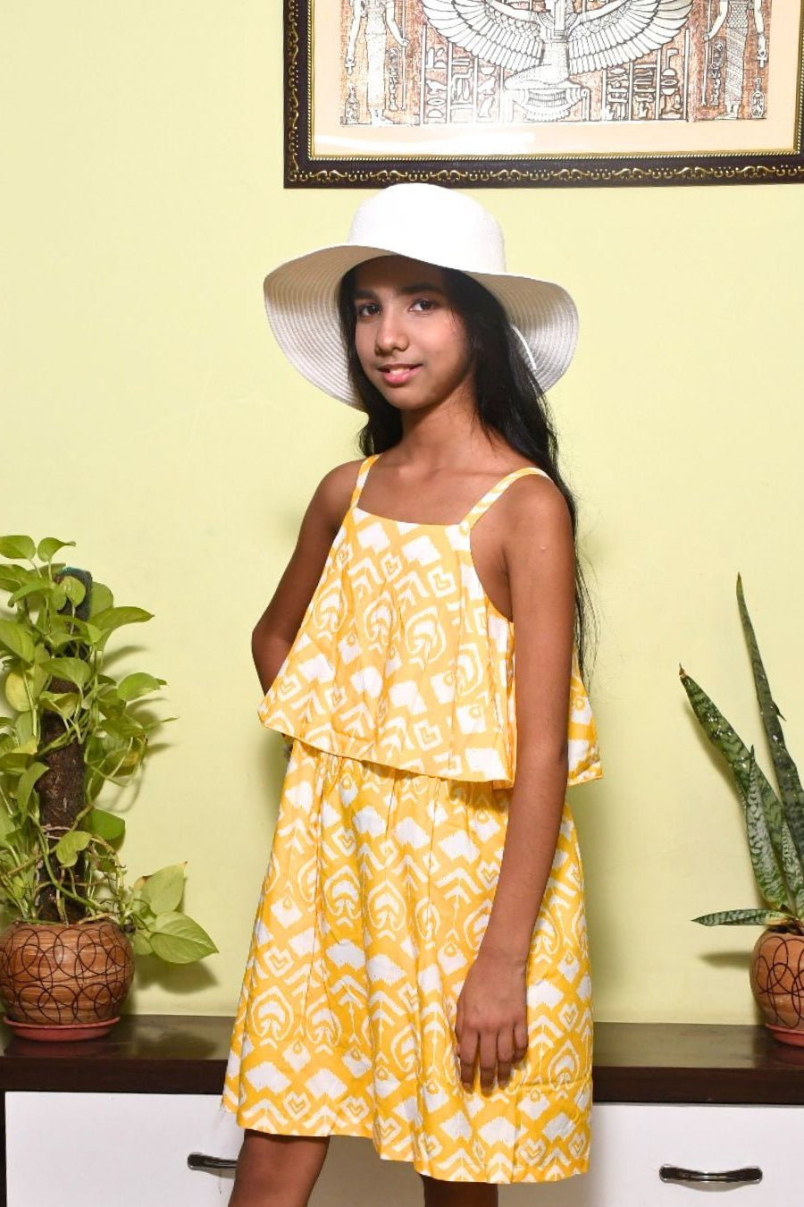 Wisteria Spegetti Casual Viscose Cotton Yellow Abstract Printed Dress for Girls - Black & Gold