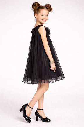 Black Sleeveless Lurex Polyester Partywear Dress for Girls
