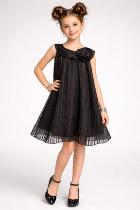 Black Sleeveless Lurex Polyester Partywear Dress for Girls