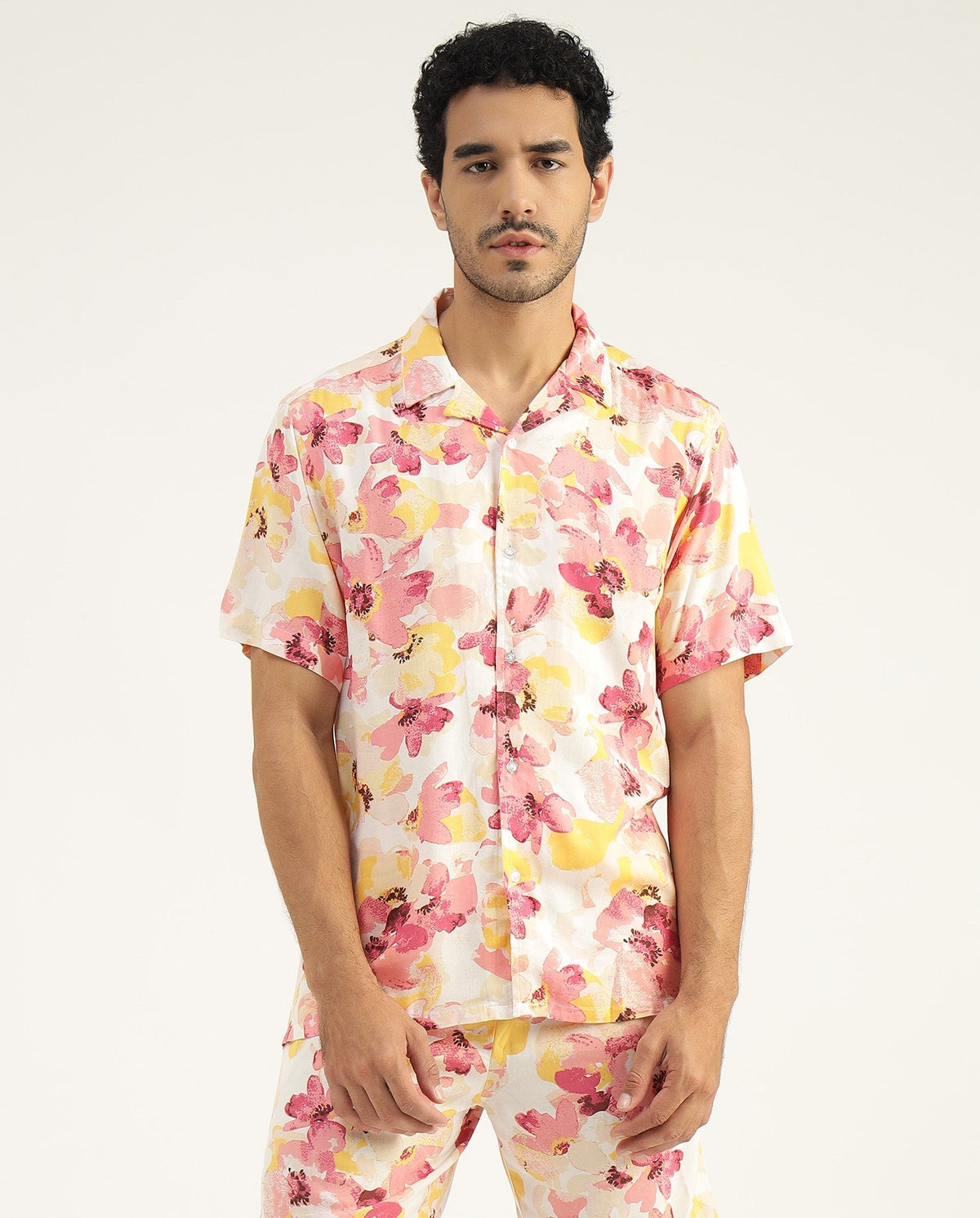 Bud Floral Pink Cotton Rayon Shirt for Men - Black & Gold