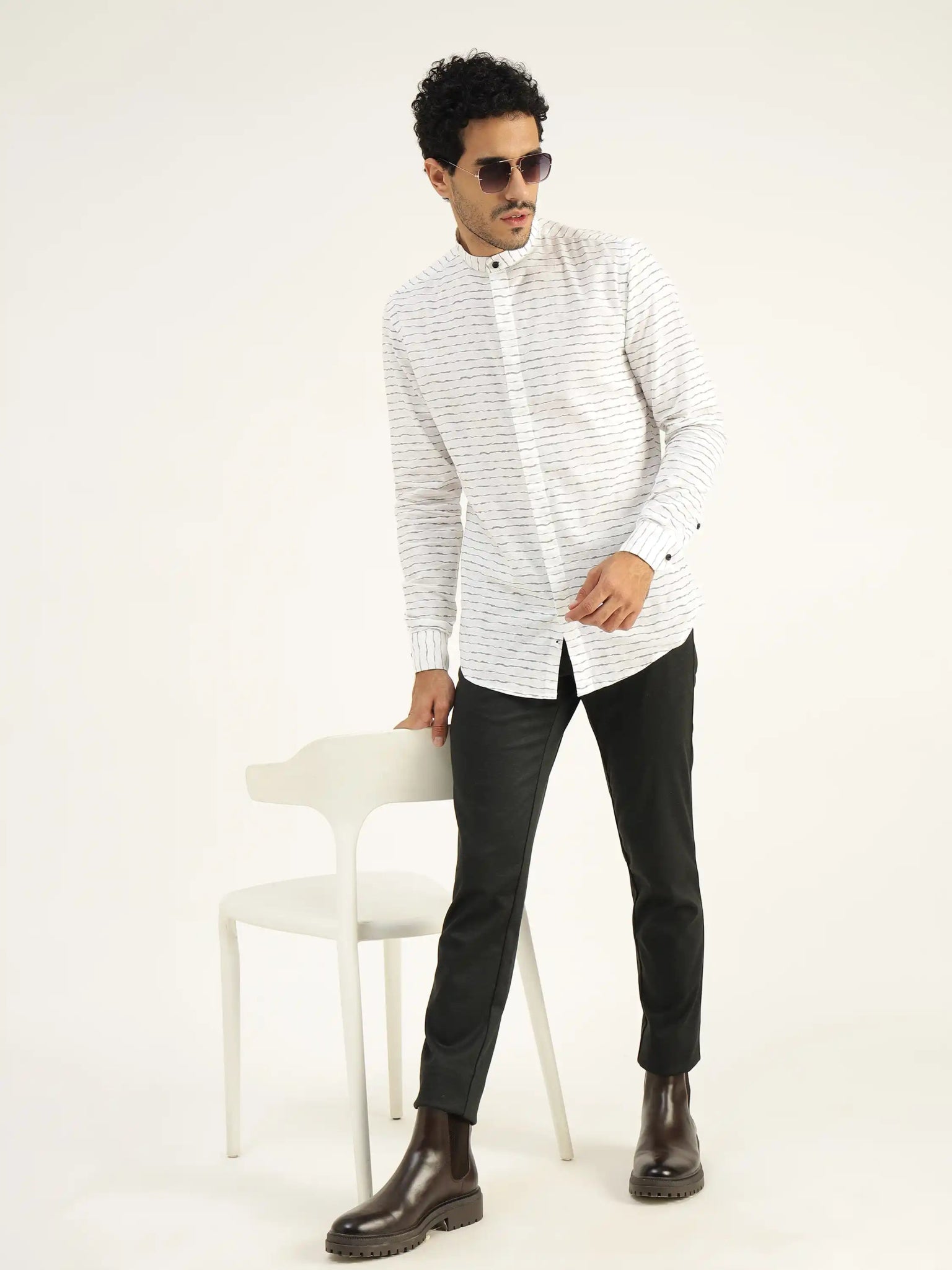 Oak White Stripe Shirt - Black & Gold